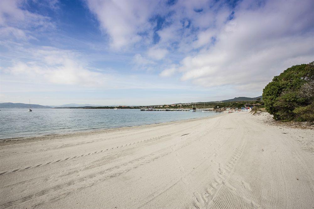 Residence Il Borgo Orosei Eksteriør bilde